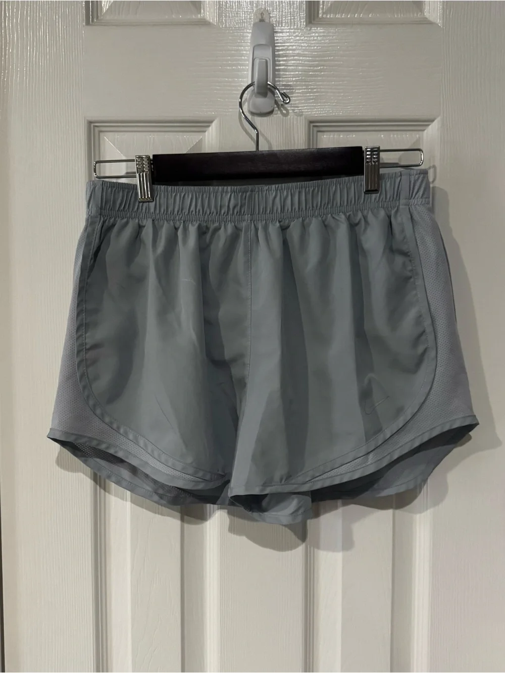 Nike Women's Light Gray Athletic Running Shorts